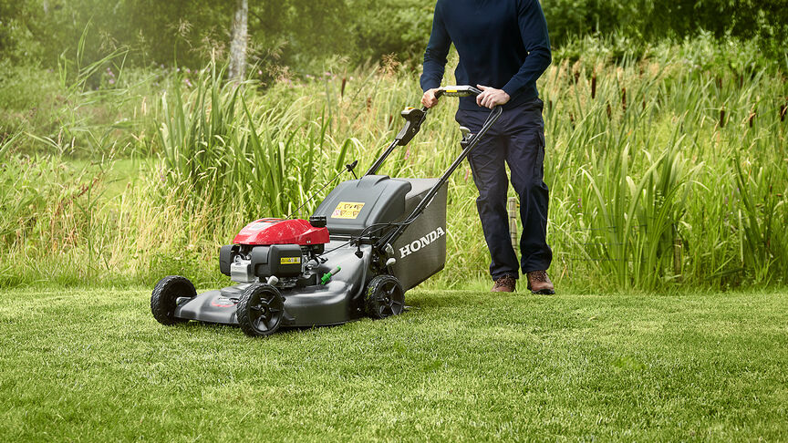 Hrn honda mower outlet